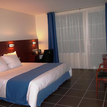 Hostellerie Del Matin Calme Montverdun Εξωτερικό φωτογραφία